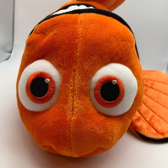 Disney Collection Finding Nemo 15" Plush Fish Stuffed Animal - Picture 9 of 10